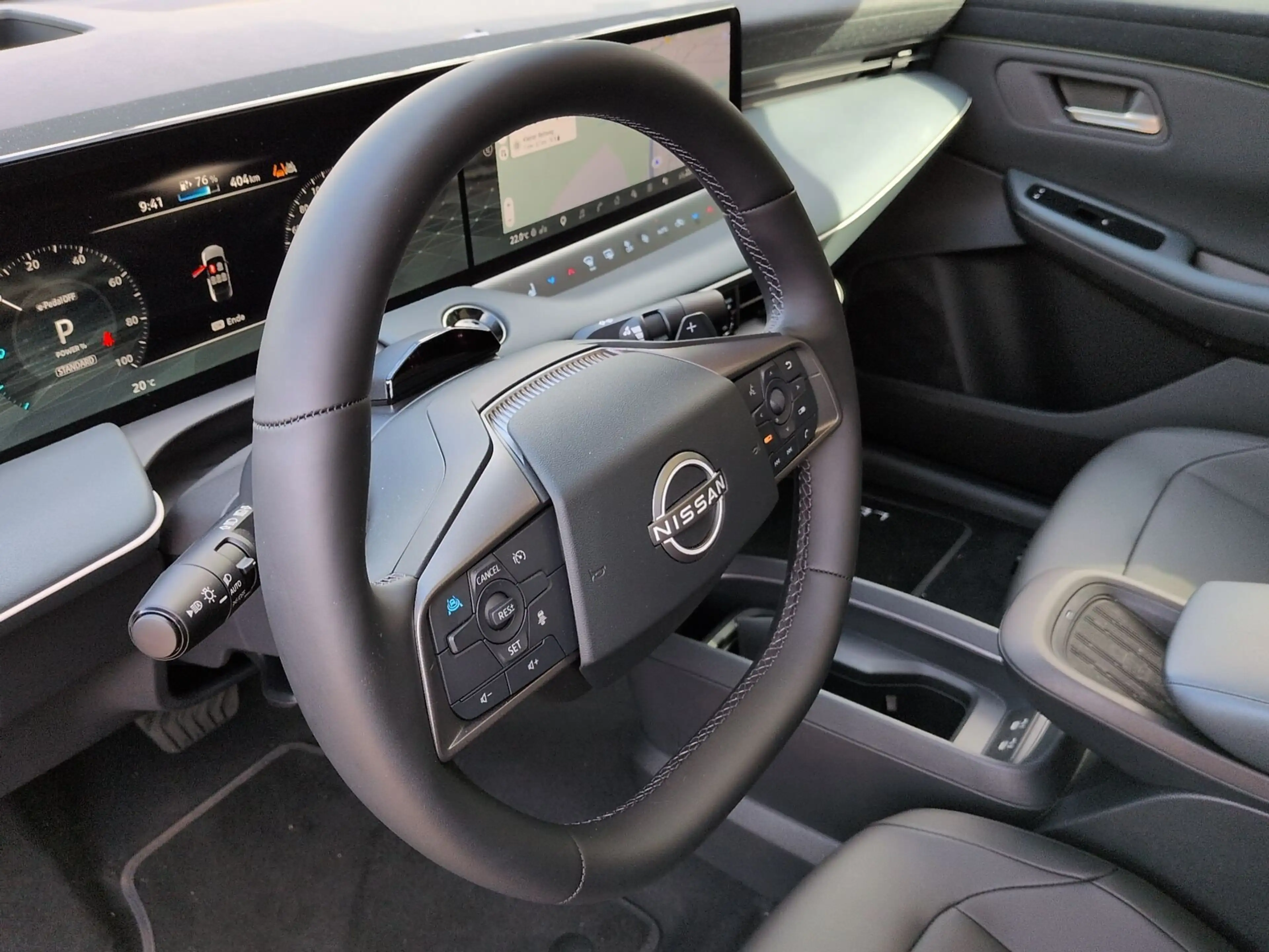 Nissan Leaf 75 kWh Advance LED-NAVI-Pano-360°Cam — photo 9