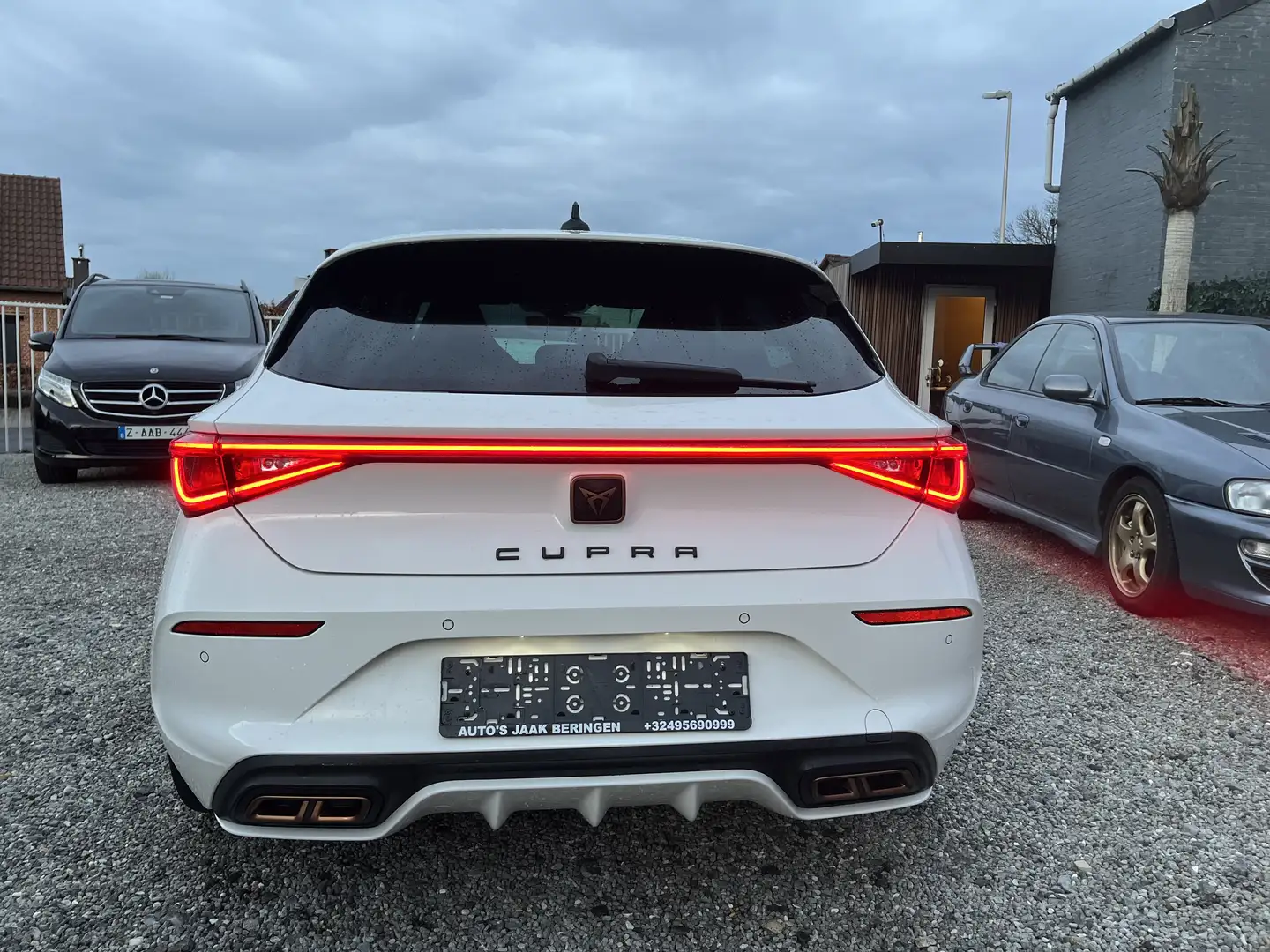 CUPRA Leon 1.4 e-Hybrid (150 kW System) - 2