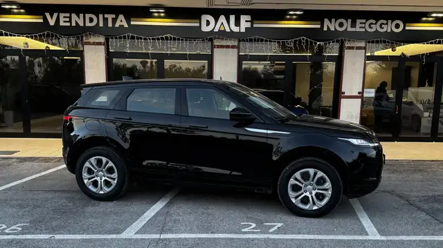Land Rover Range Rover Evoque view 3