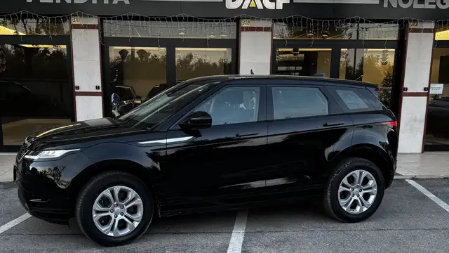 Land Rover Range Rover Evoque view 2