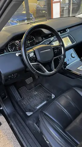 Land Rover Range Rover Evoque view 6