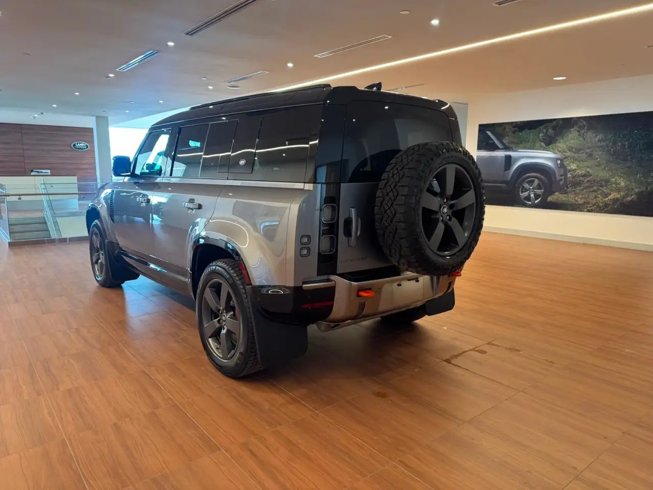 Land Rover Defender снимка Land Rover Defender