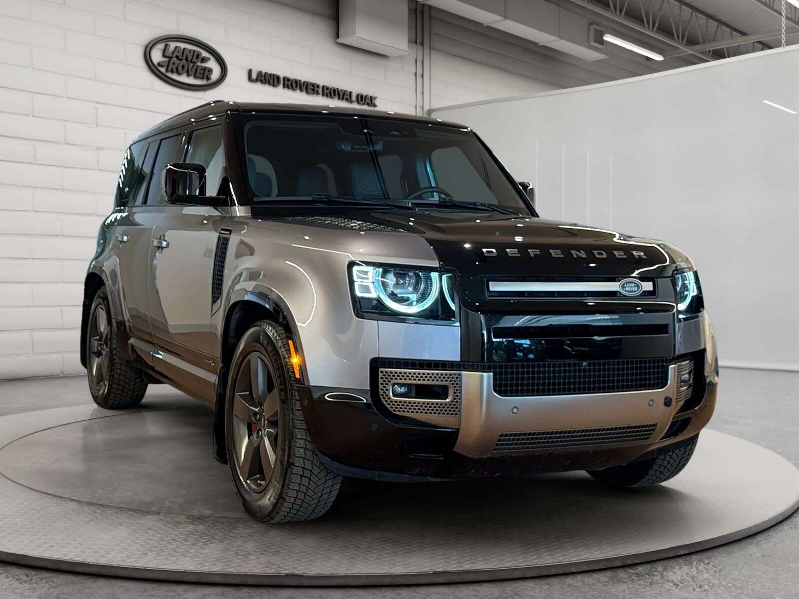 2023 Land Rover Defender CLEAN HISTORY, LOCAL CAR, DEFENDER X — снимка 1