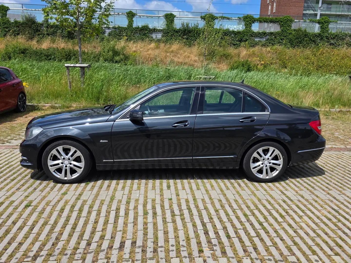 Mercedes-Benz C 180 Mercedes-Benz C-Klasse C180 CGI 2012 AUTOMAAT Nero - 2