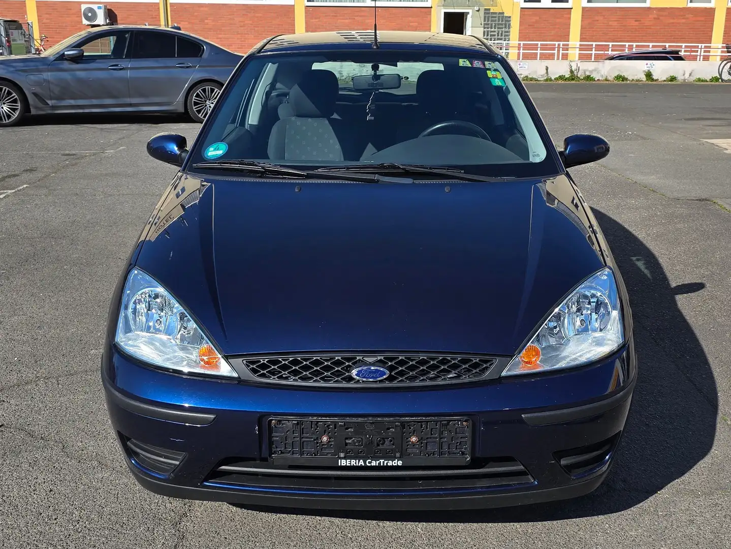 Ford Focus 1.4i Ambiente | TÜV NEU | KLIMA | wenig KM Albastru - 2