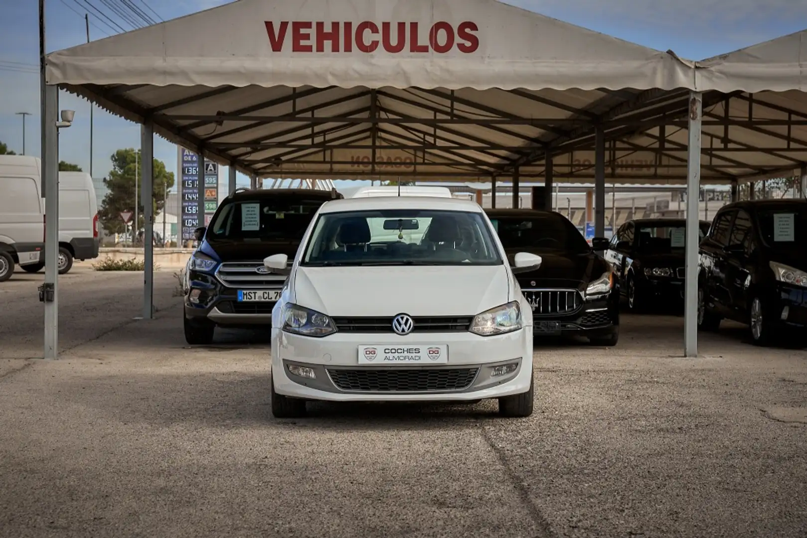 Volkswagen Polo 1.6TDI Advance 105 Blanco - 1