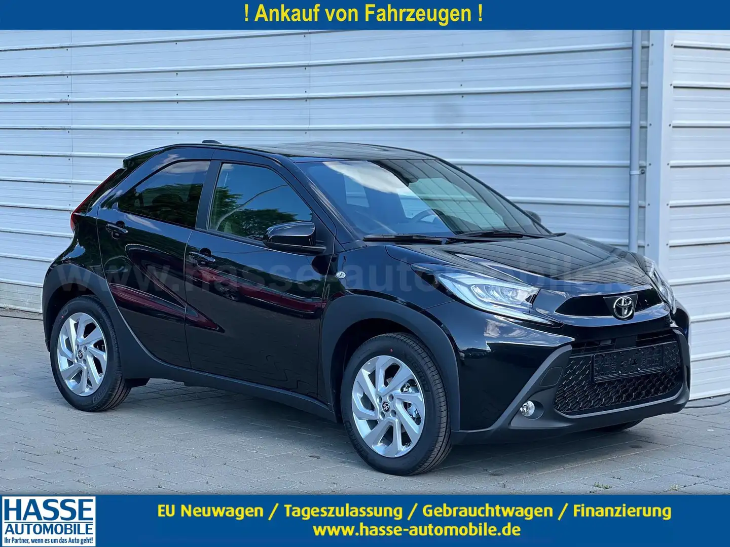 Toyota Aygo X Active 1.0L Android Auto*SHZ*Kamera*LED*KlimaAT... Schwarz - 1
