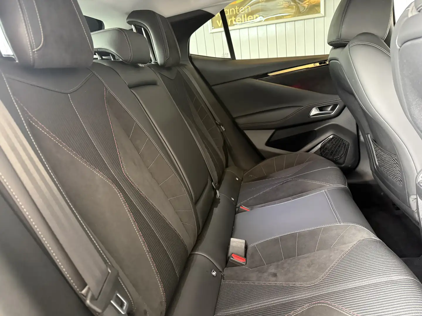 DS Automobiles DS 4 130pk PT Performance Line Aut., Camera | CarPlay Grau - 2