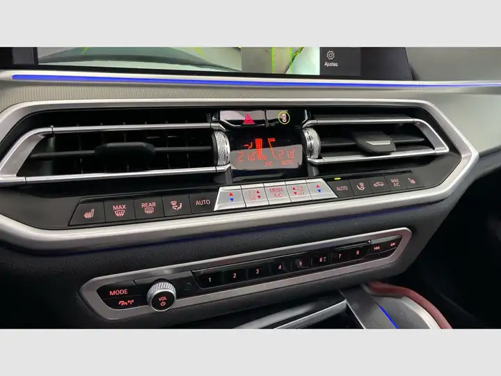 BMW X6 2022, foto 21