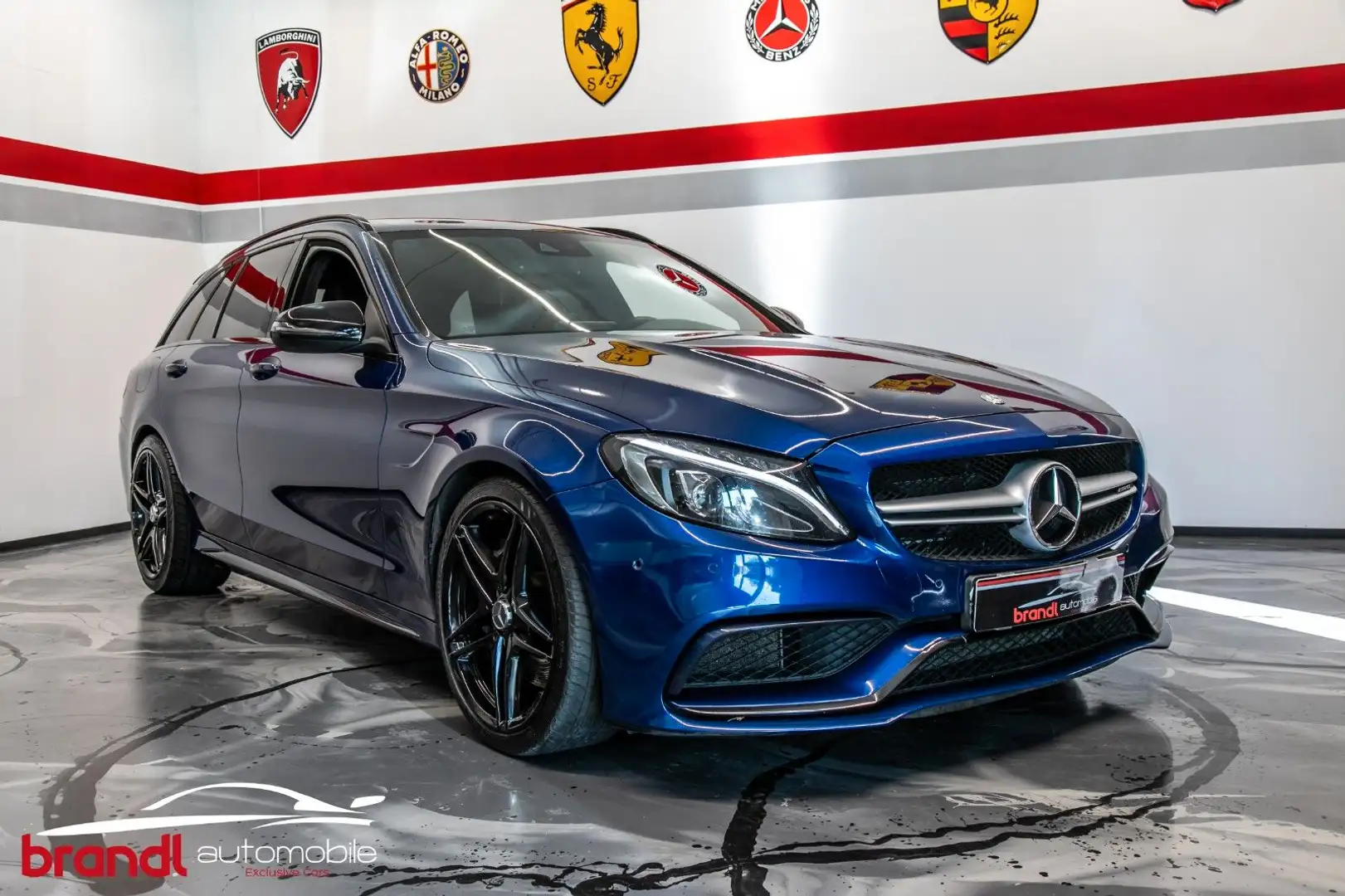 Mercedes-Benz C 63 AMG T / DE Blue - 2