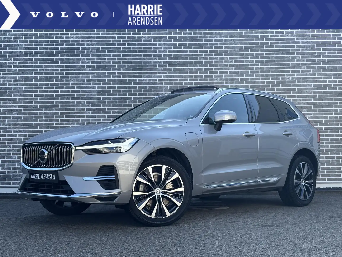 Volvo XC60 2.0 T6 Plug-in hybrid AWD Inscription | Luchtverin Gris - 1