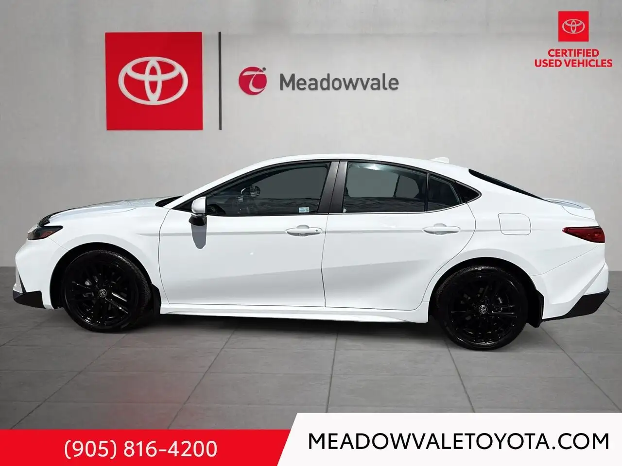 Toyota Camry снимка Toyota Camry