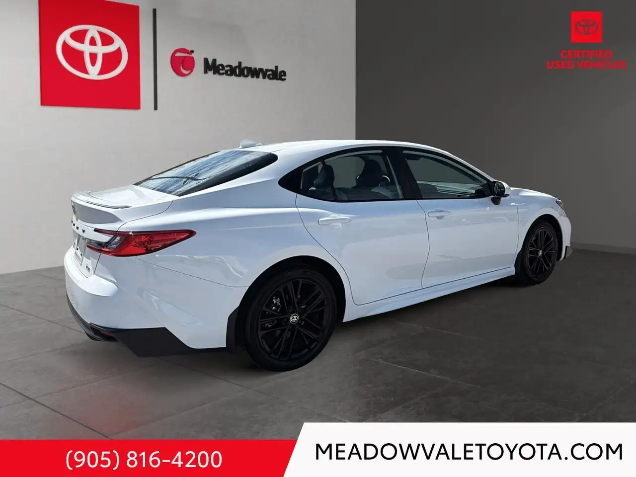 Toyota Camry снимка Toyota Camry