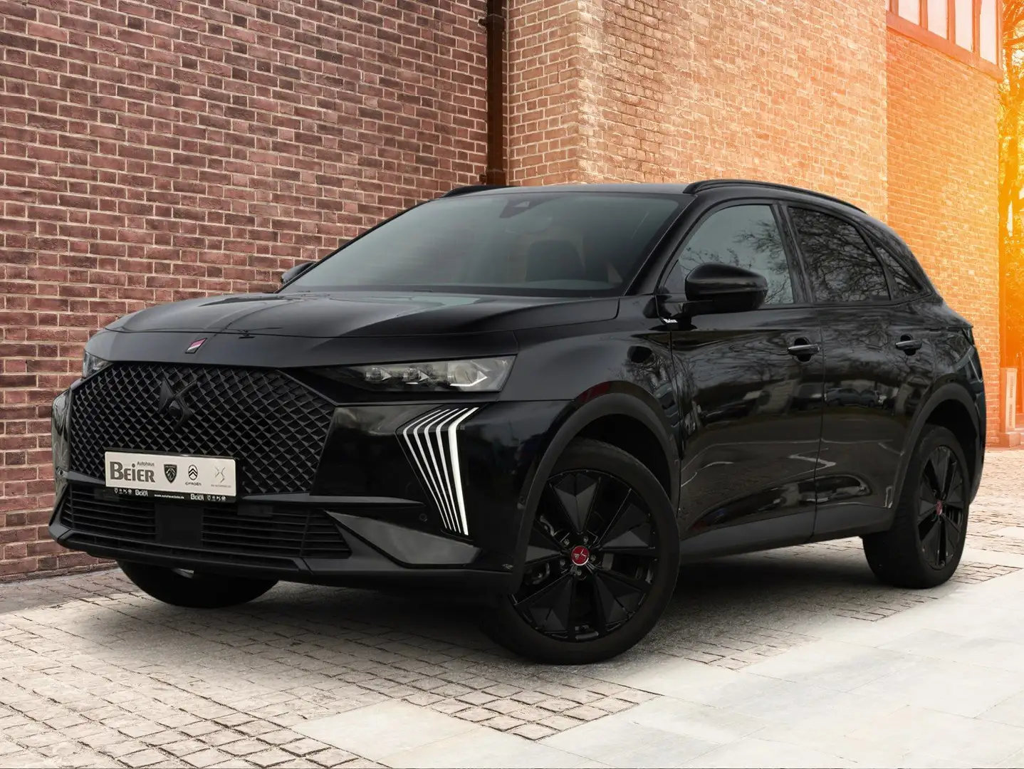 DS Automobiles DS 7 Crossback DS7 Crossback 1.5 BlueHDi 130 Performance Line+ AH Schwarz - 2