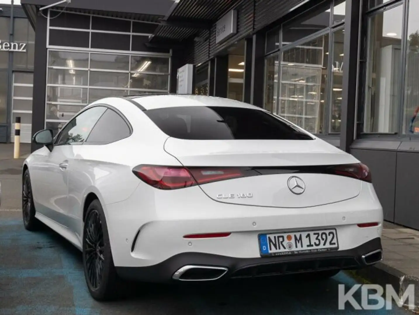 Mercedes-Benz CLE 180 CLE 180 Coupé AMG°PREM+°ROT°HuD°PAN°MEM°NIGHT° Alb - 2