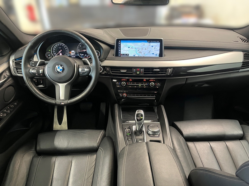 BMW X6 xDrive40d — photo 9