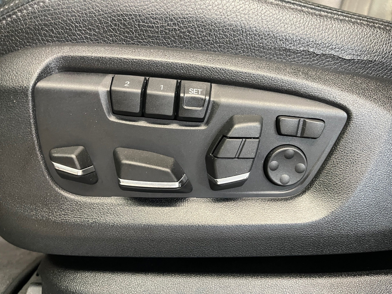 BMW X6 xDrive40d — photo 6