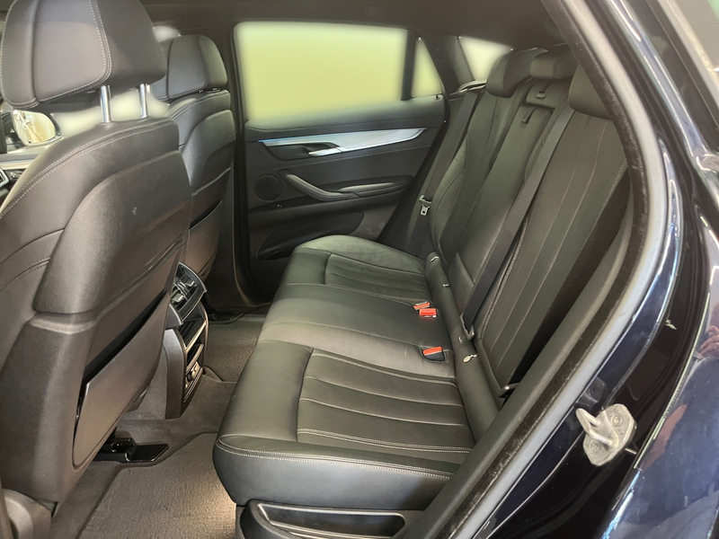 BMW X6 xDrive40d — photo 7