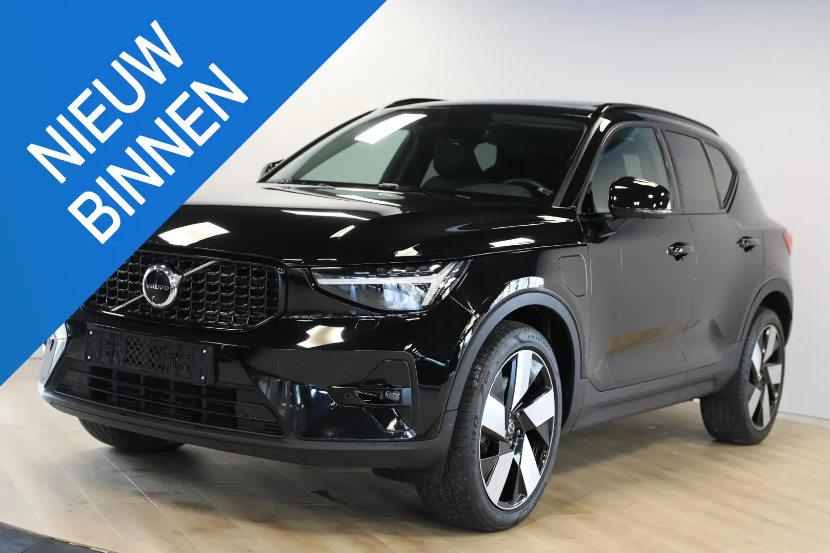 Volvo XC40 1.5 T5 Plug-in hybrid Ultimate Dark | Harman & Kar - 1
