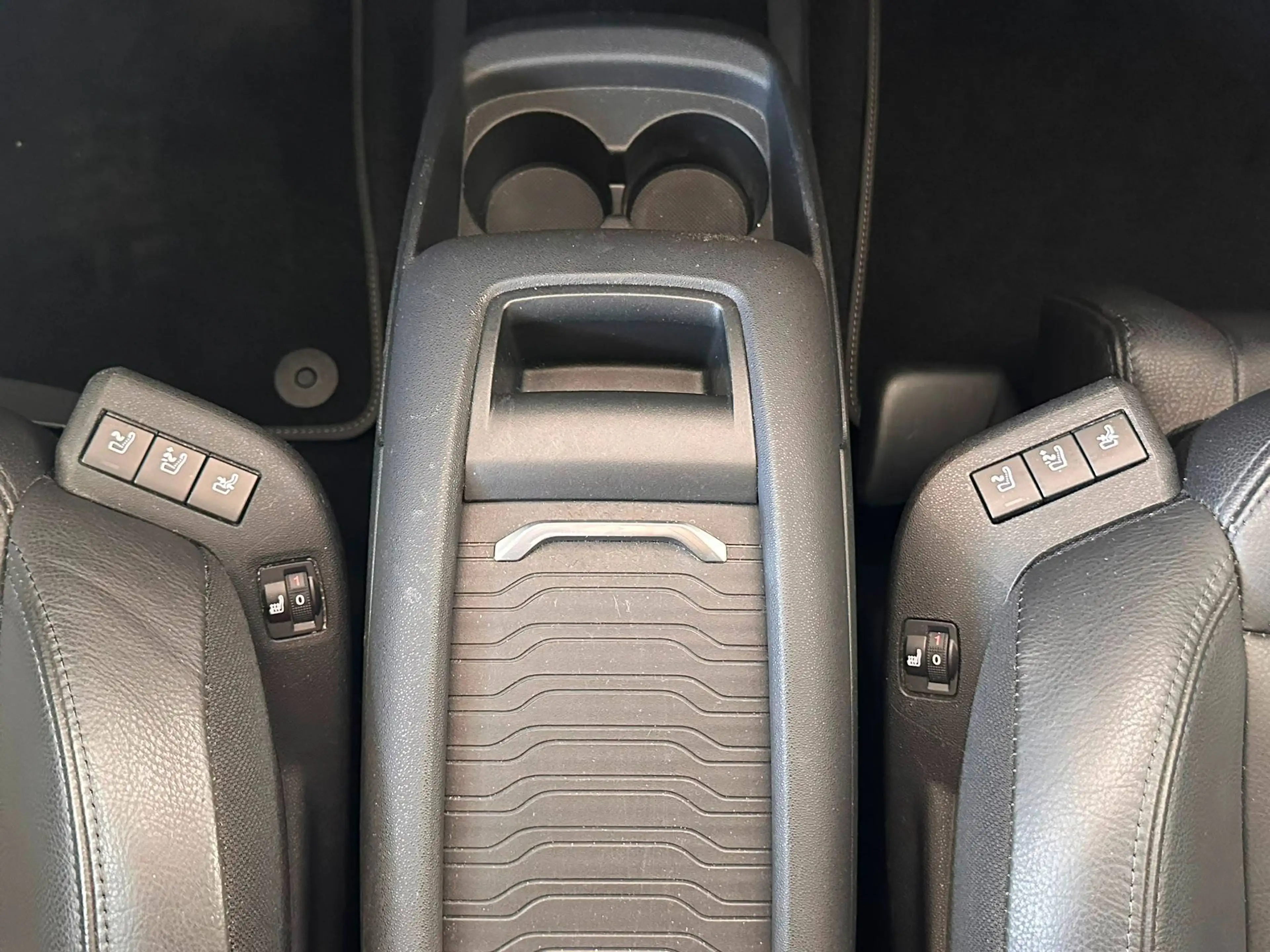 Citroen C4 Picasso 🟩1.6 ESSENCE 165CV - AUTOMATIQUE - AIRCO - CRUISE - CAMERA — photo 15