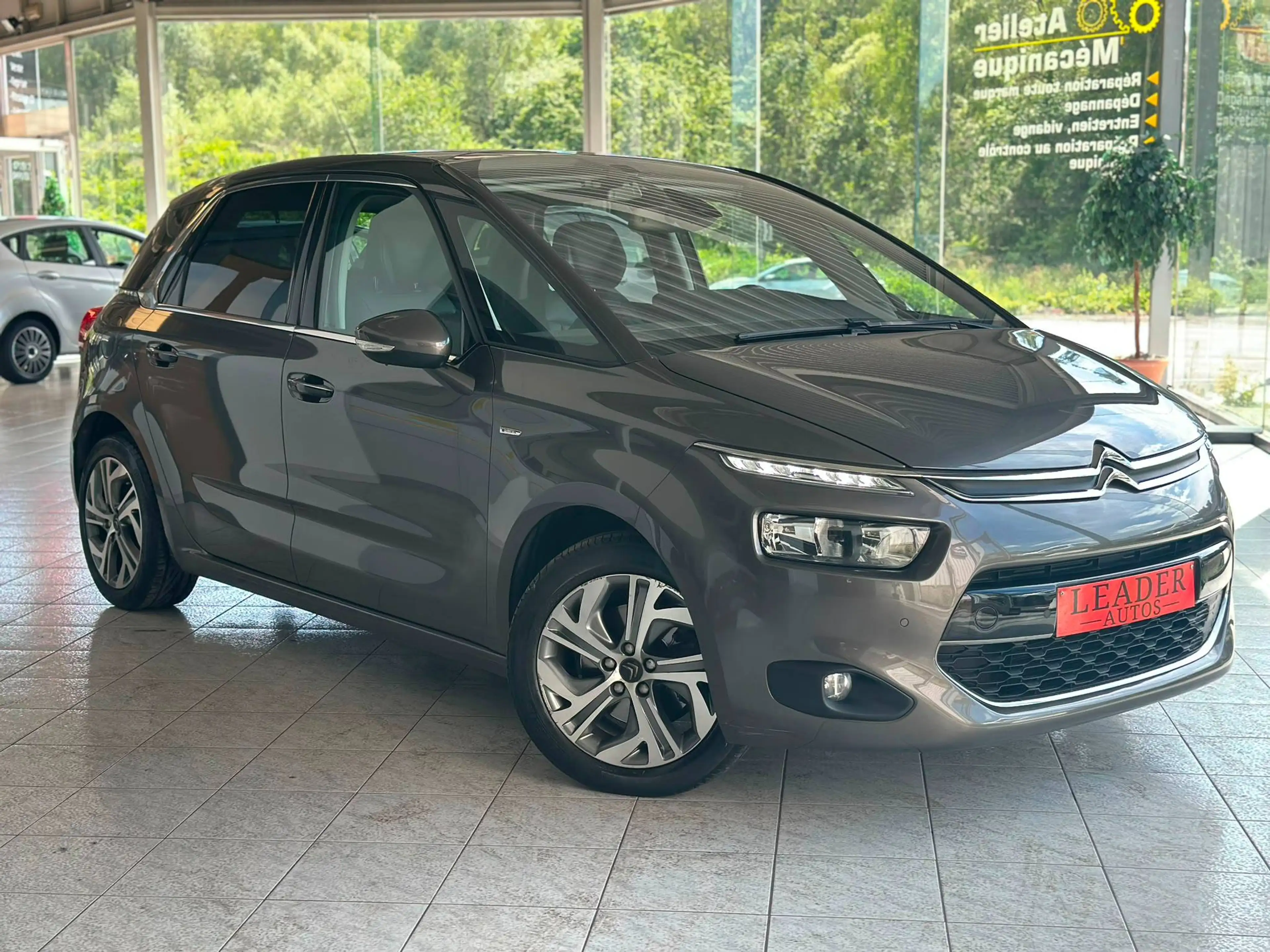Citroen C4 Picasso 🟩1.6 ESSENCE 165CV - AUTOMATIQUE - AIRCO - CRUISE - CAMERA — photo 3