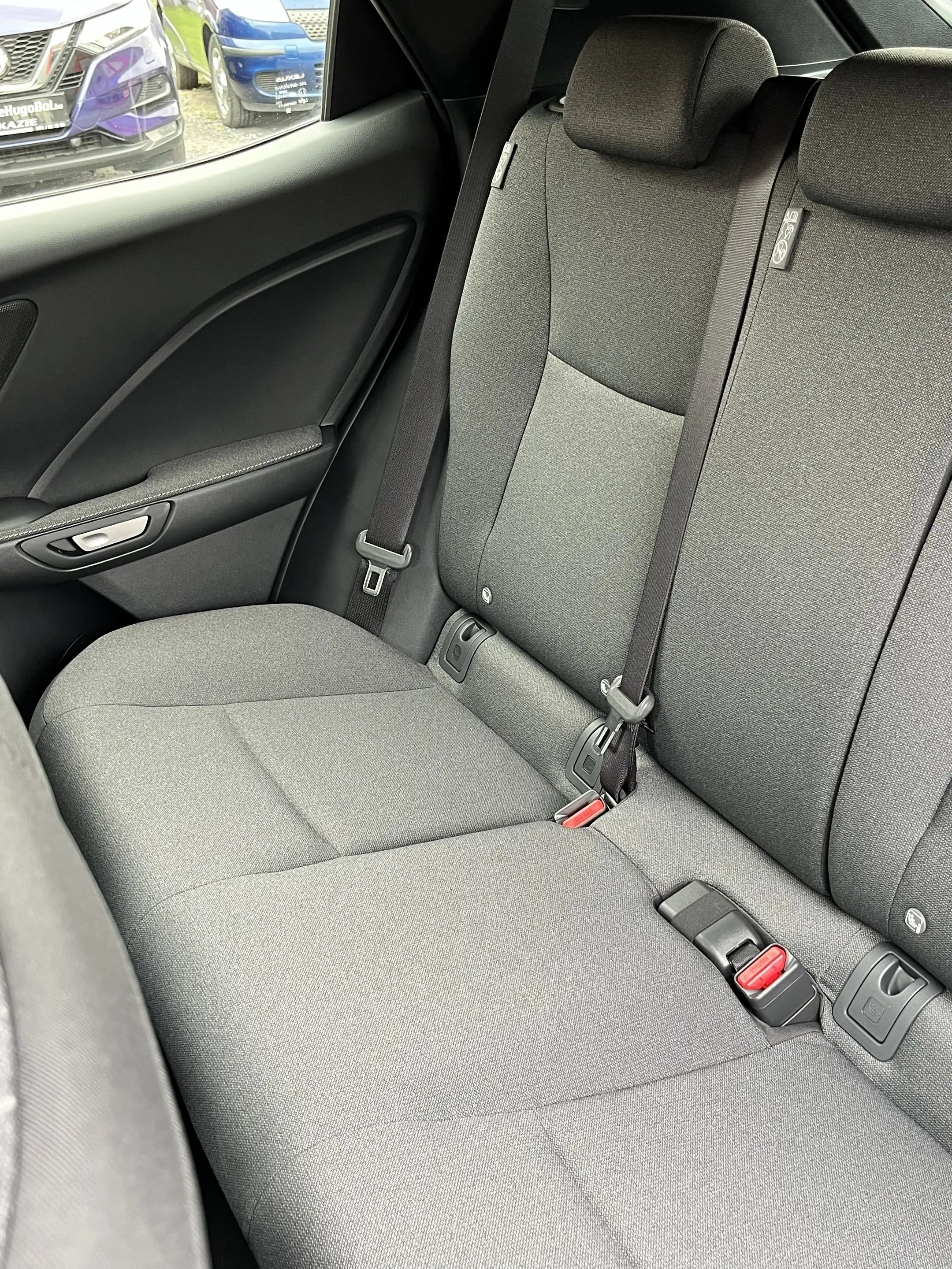 Lexus LBX LBX 1.5i FWD — photo 15