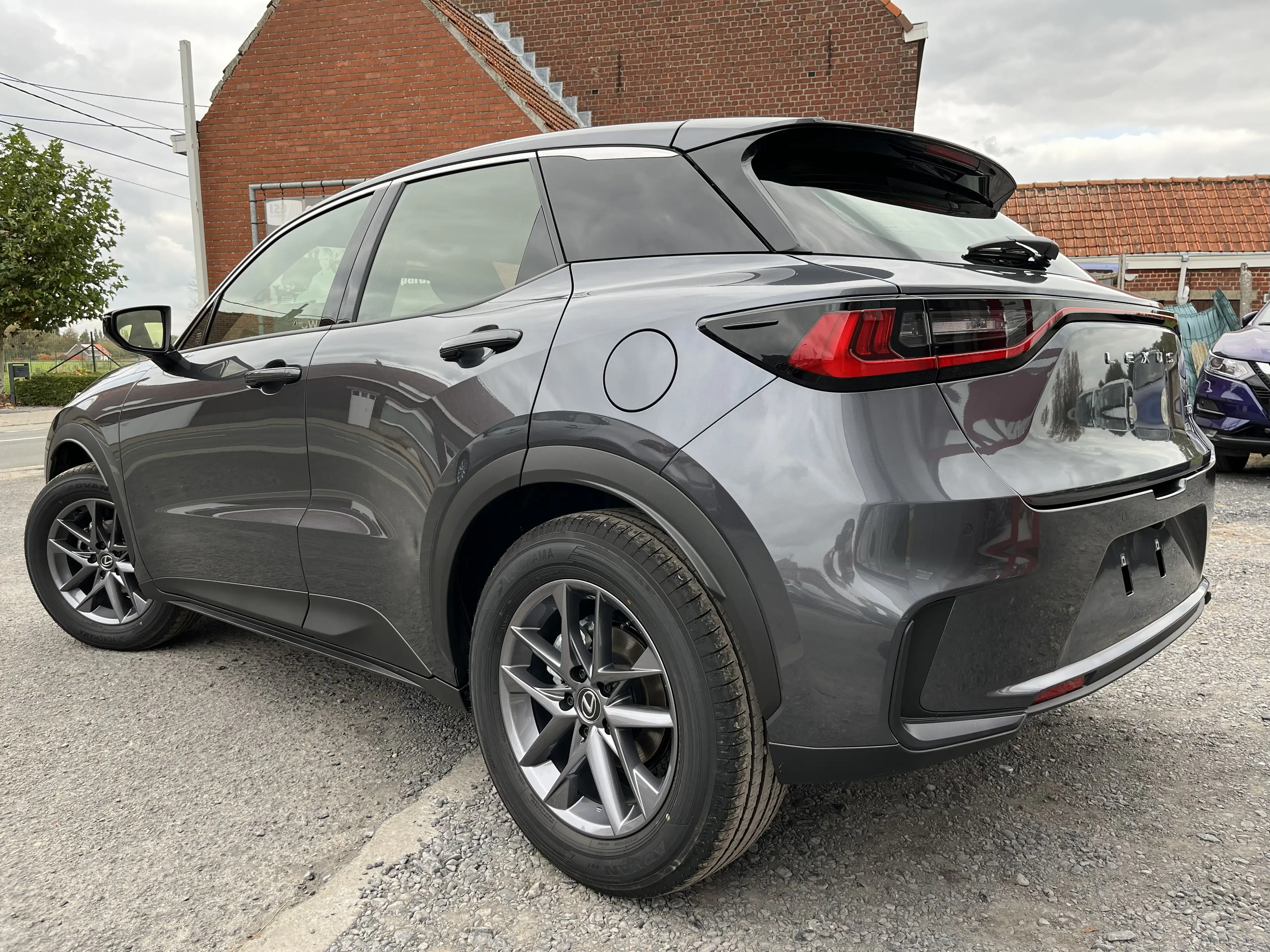 Lexus LBX LBX 1.5i FWD — photo 6