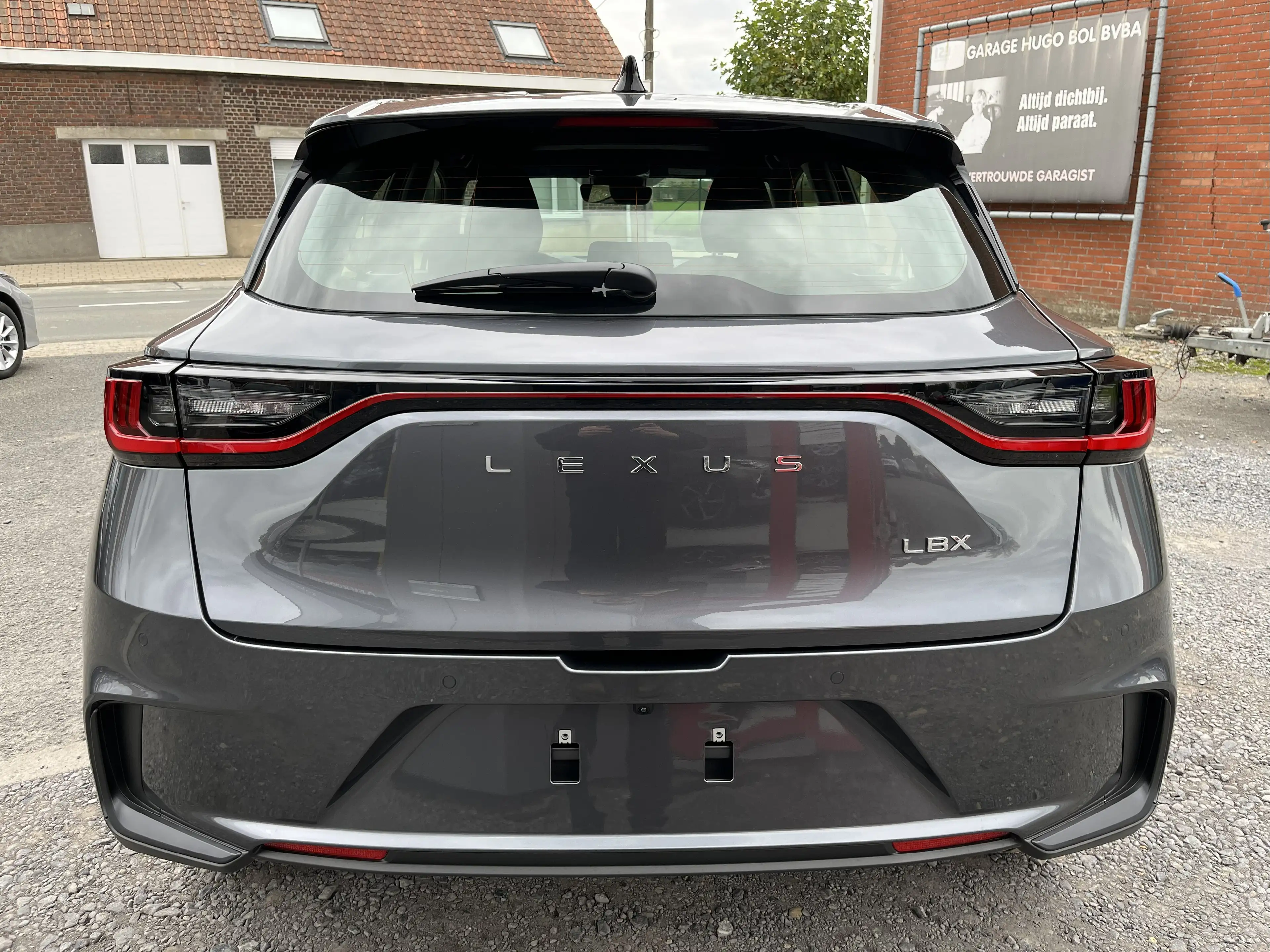 Lexus LBX LBX 1.5i FWD — photo 11