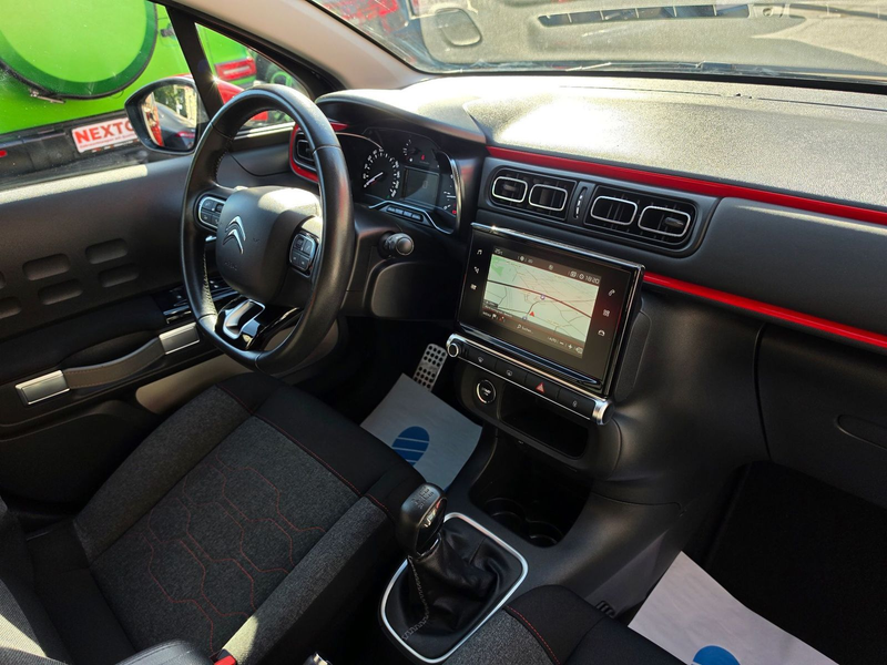 Citroen C3 1.2 PureTech 82 Shine — photo 6