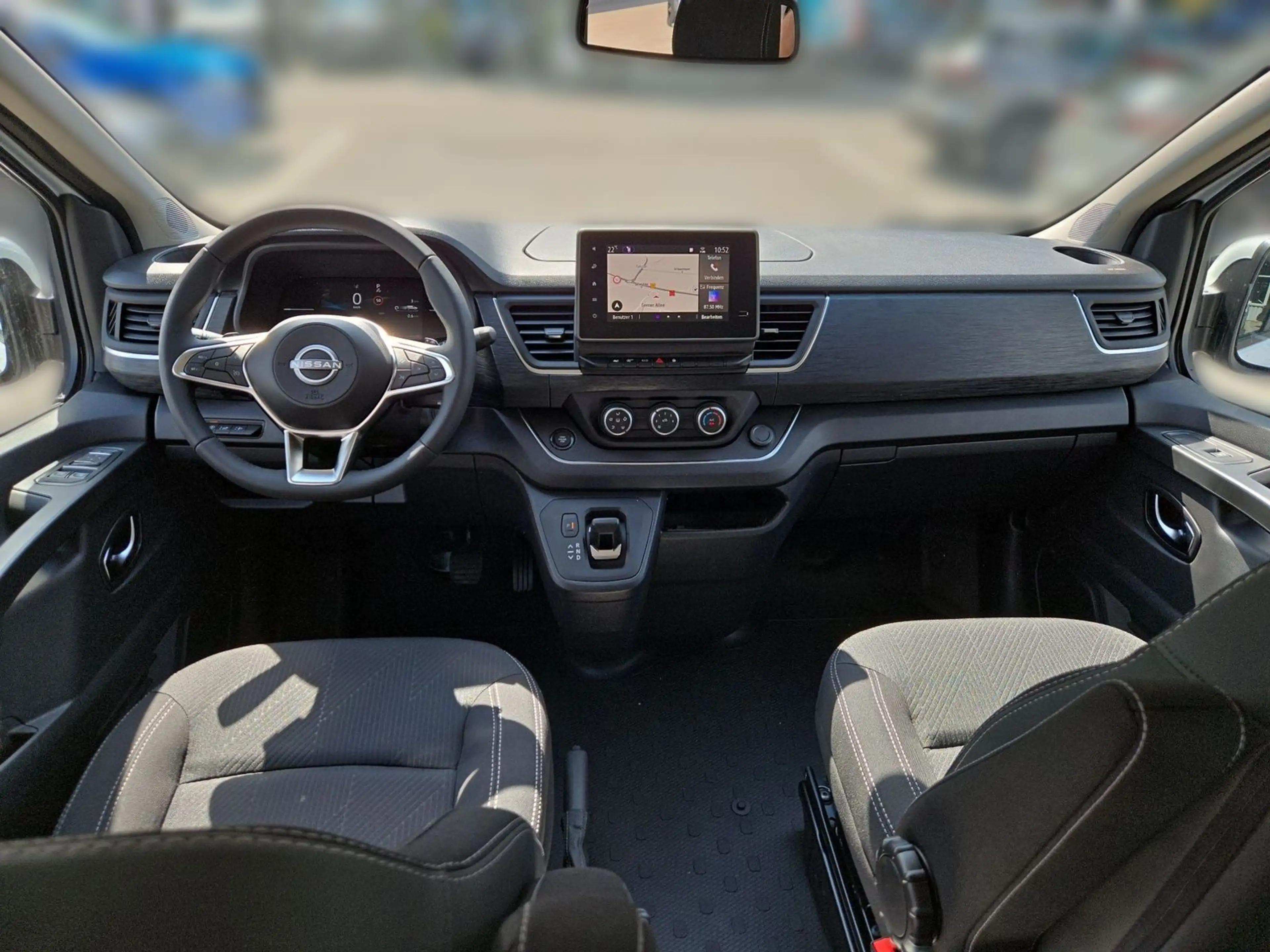 Nissan Primastar L1H1 2,8t dCi 170 AT Tekna — photo 10