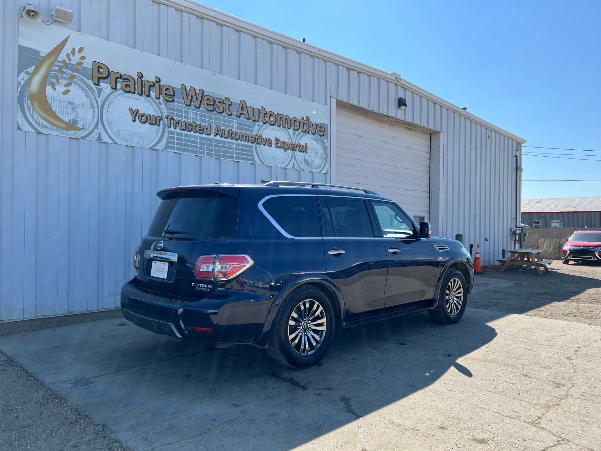 2020 Nissan Armada SL AWD 7 Passenger | Command Start | Heated Seat — снимка 1