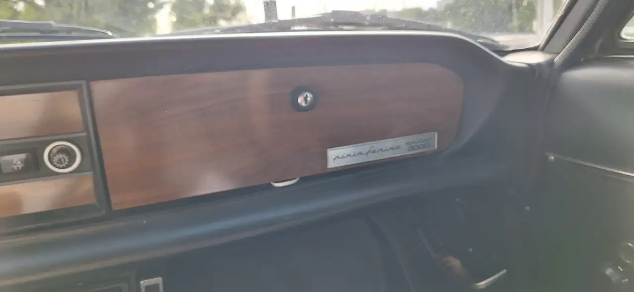 Fiat Pininfarina 124 Spider 2000, foto 6
