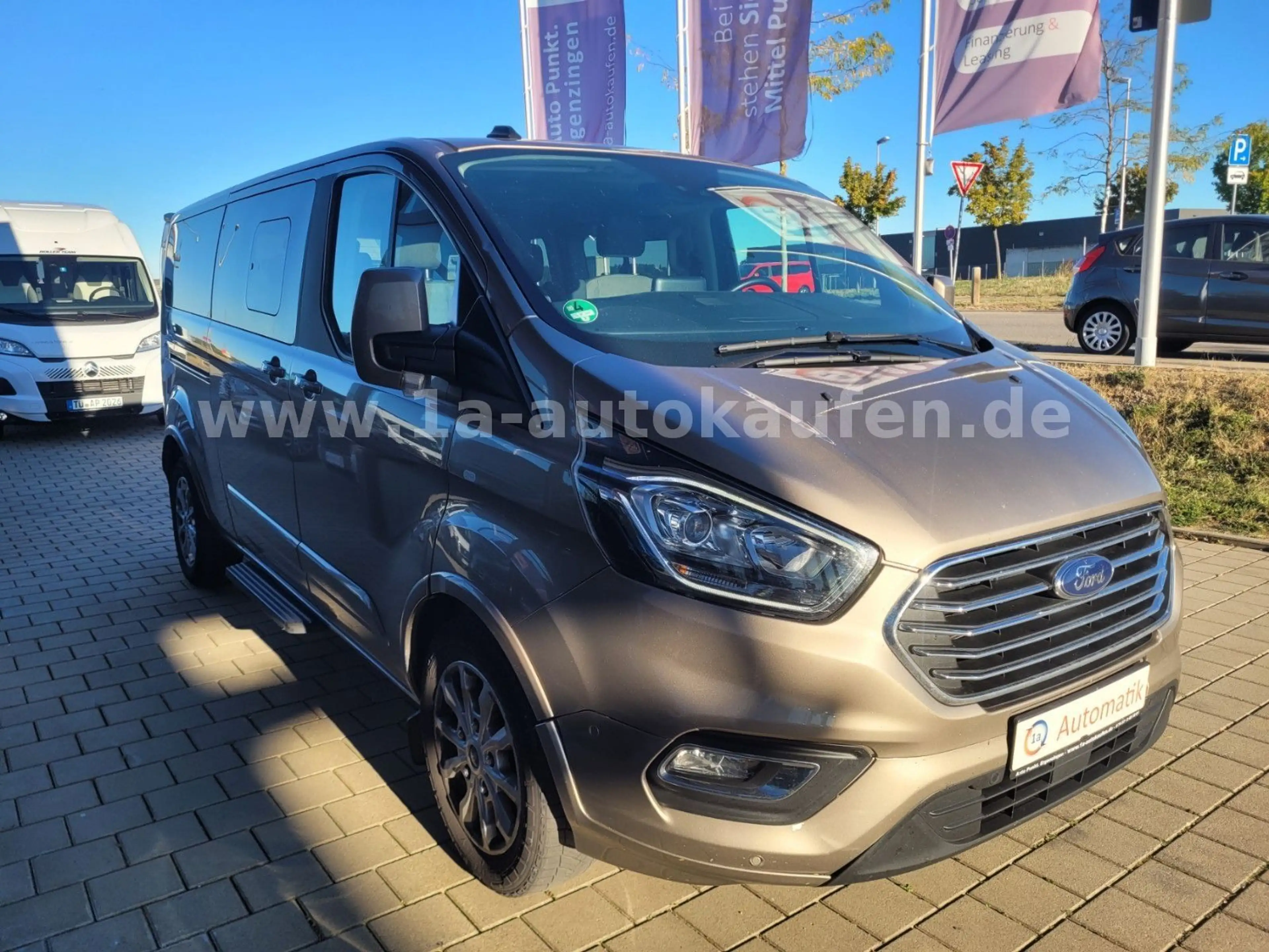 Ford Tourneo Custom Autom. L2 Titanium m. Kamera/DAB — photo 3