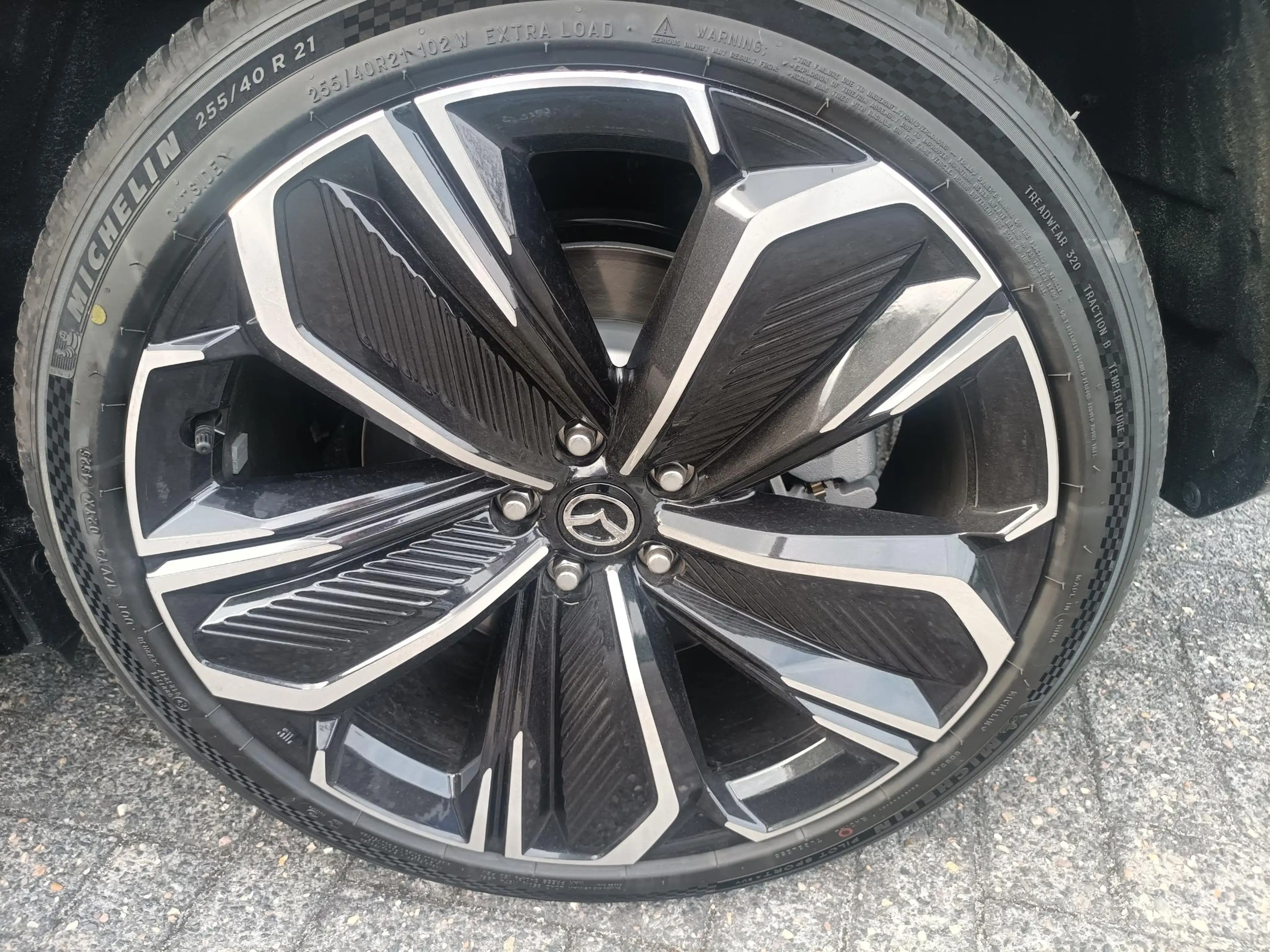 Mazda CX-6e 5WGN EV 78kWh 258 hp Takumi 21'' Sporty Black — photo 7