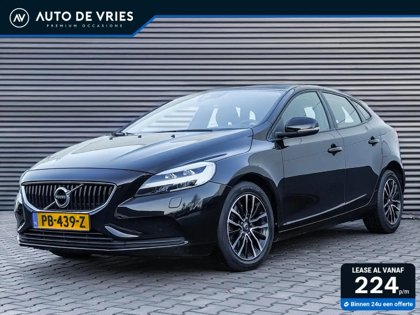Volvo V40 2.0 T2 122pk Nordic+ | Full LED | Navigatie | Stoe Negro - 1
