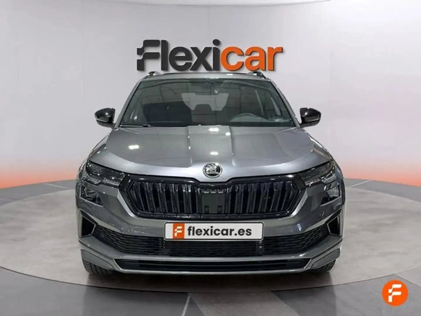 Skoda Karoq 1.5 TSI Sportline ACT DSG 110KW Gris - 2