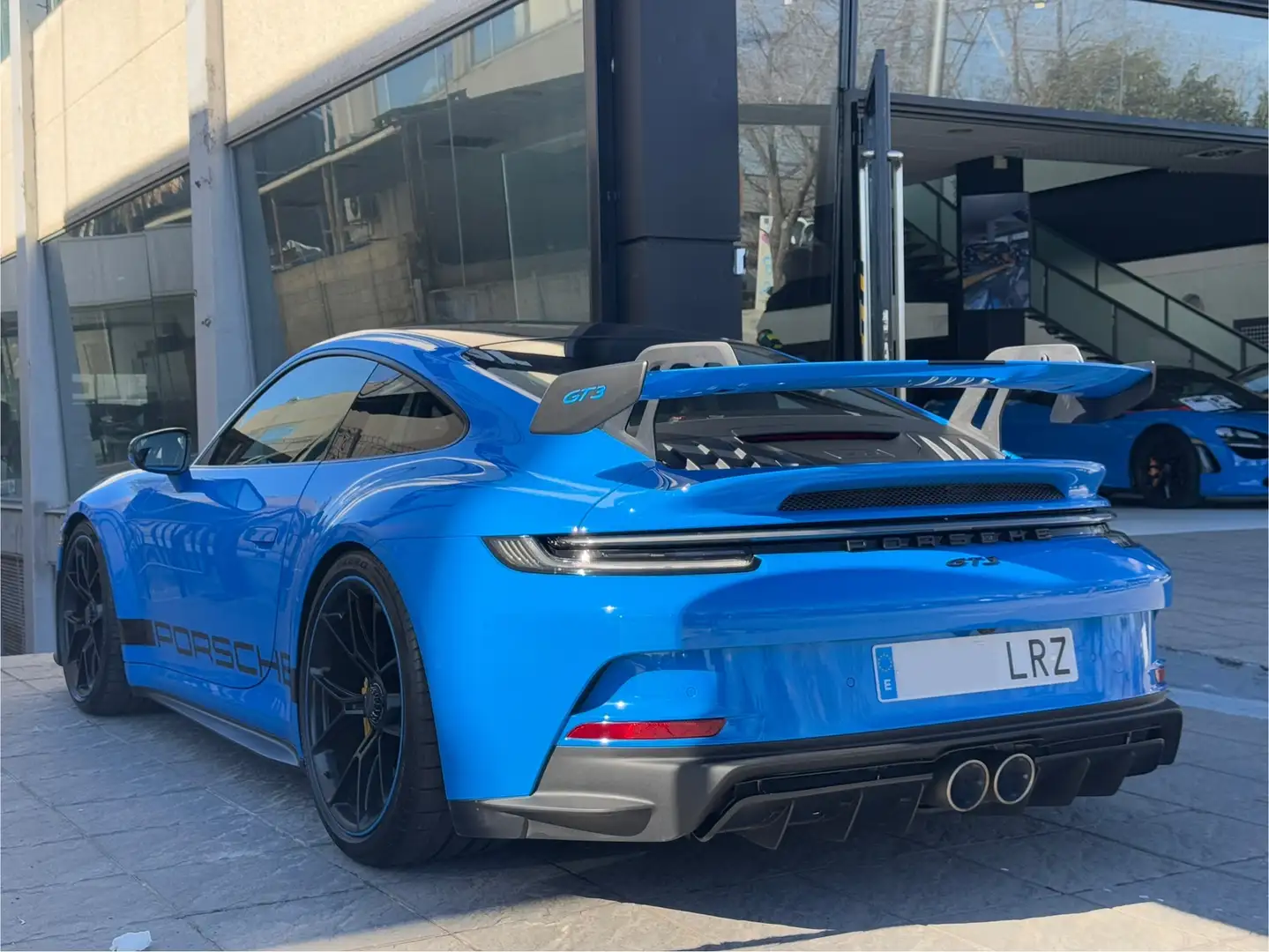 Porsche 992 GT3 Azul - 1