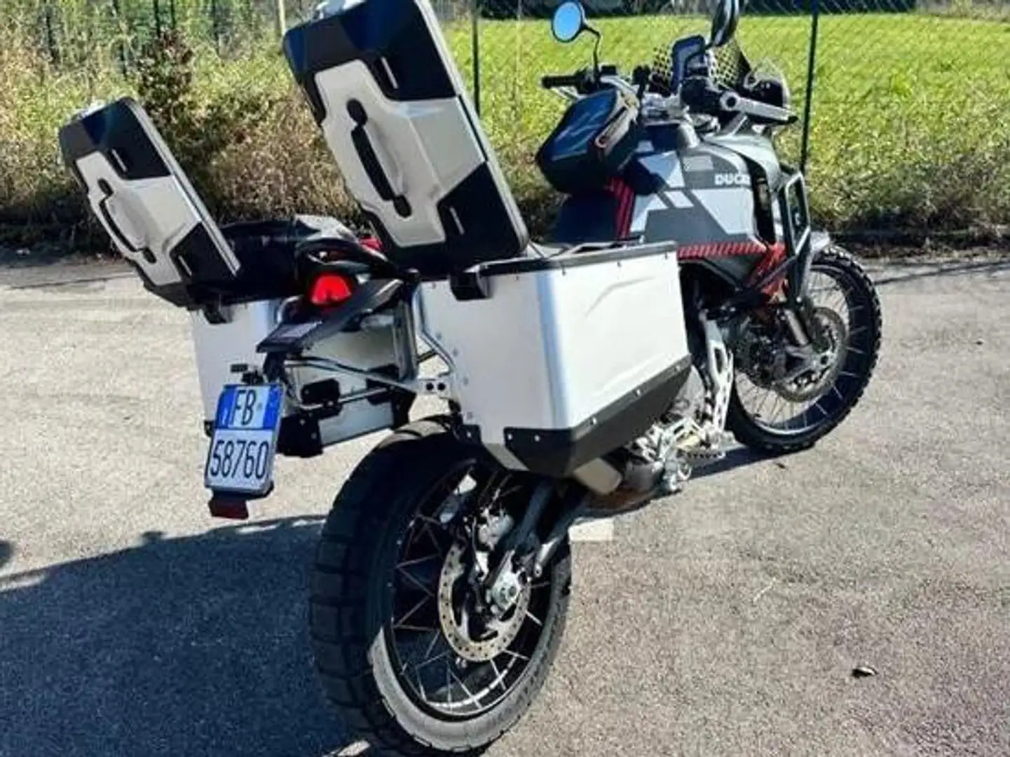 Ducati DesertX Nero - 1