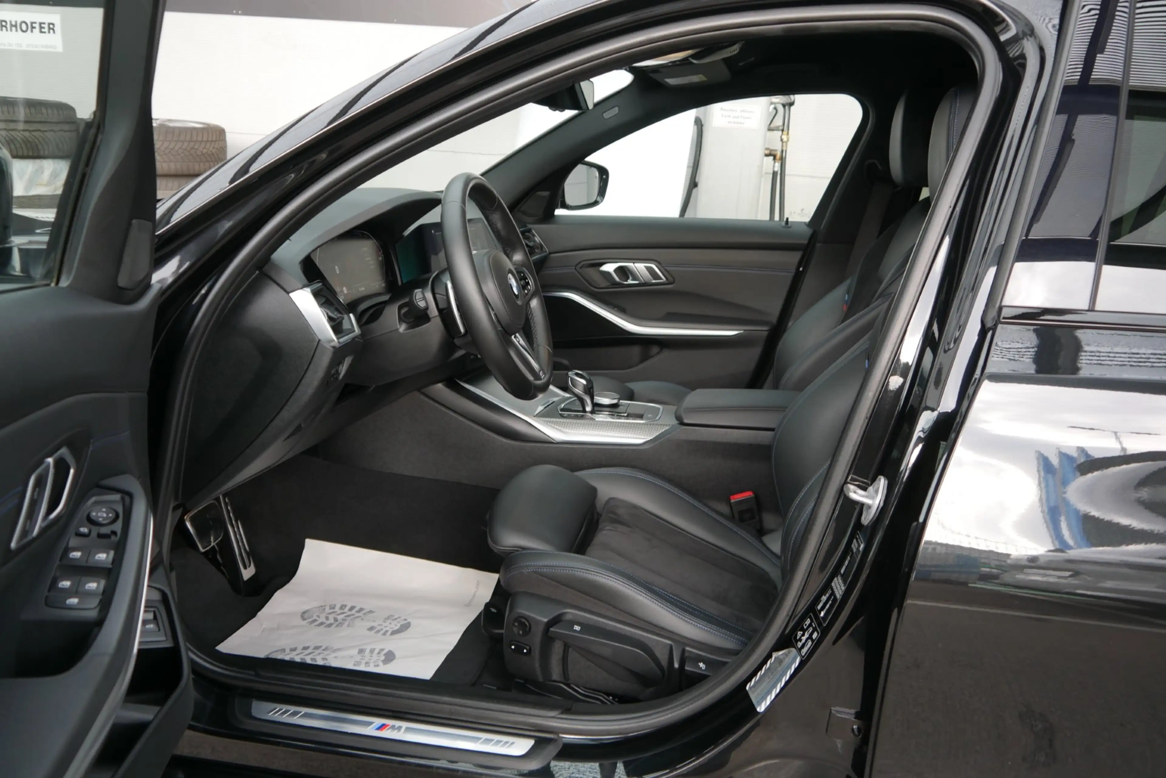 BMW 320 d xDrive *M-Paket/AHK/360°/LED/Lenkradhzg./Driving Assistant* — photo 6