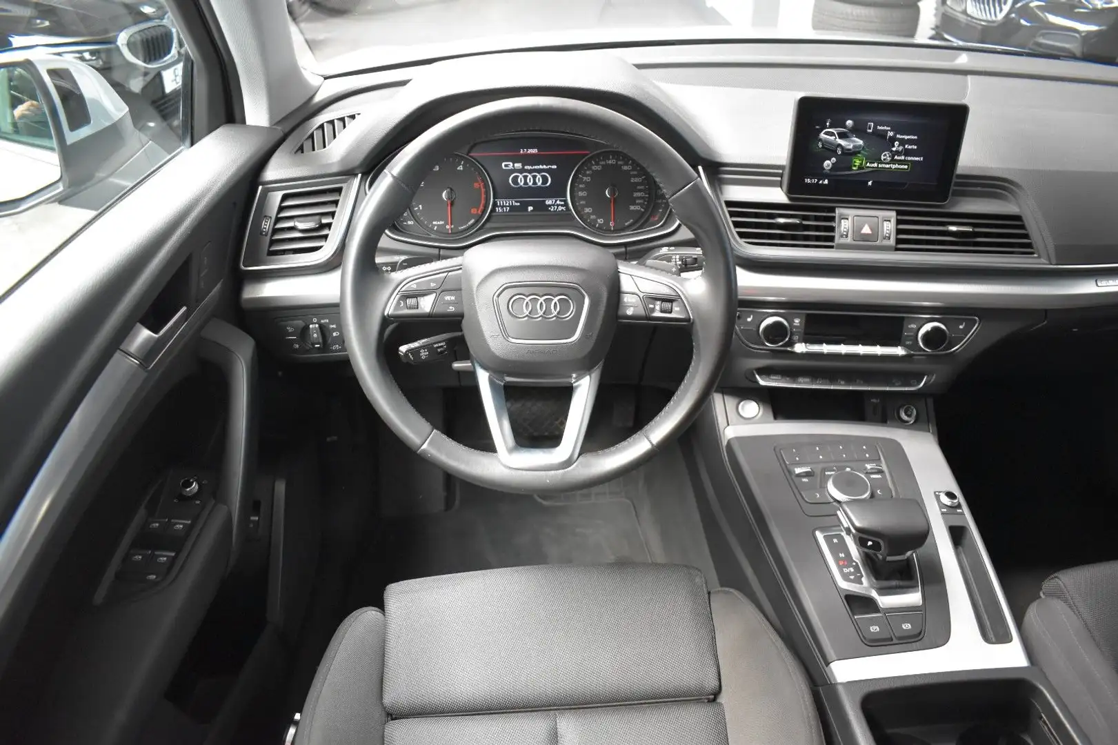 Audi Q5 50 TDI quattro SPORT*KAMERA*AHK*LED*NAVI*SHZ Argintiu - 2