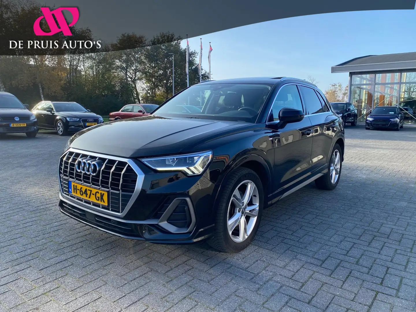 Audi Q3 35 TFSI S Line Pro Line S Trekhaak Panodak AppleCa Noir - 1