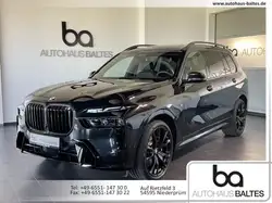 Bmw X7 xDrive 40d M Sport Pro 6Si/22/Soft/AHK/Prod25 Navi/Pano. Dach/Styling/Autom./Klima/LED/Park Assist./Sportpaket/Sitzhzg.