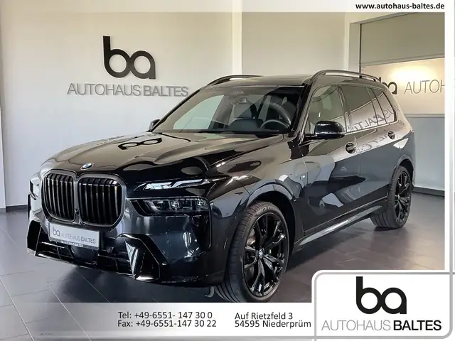 Bmw X7 xDrive 40d M Sport Pro 6Si/22/Soft/AHK/Prod25 Navi/Pano. Dach/Styling/Autom./Klima/LED/Park Assist./Sportpaket/Sitzhzg.