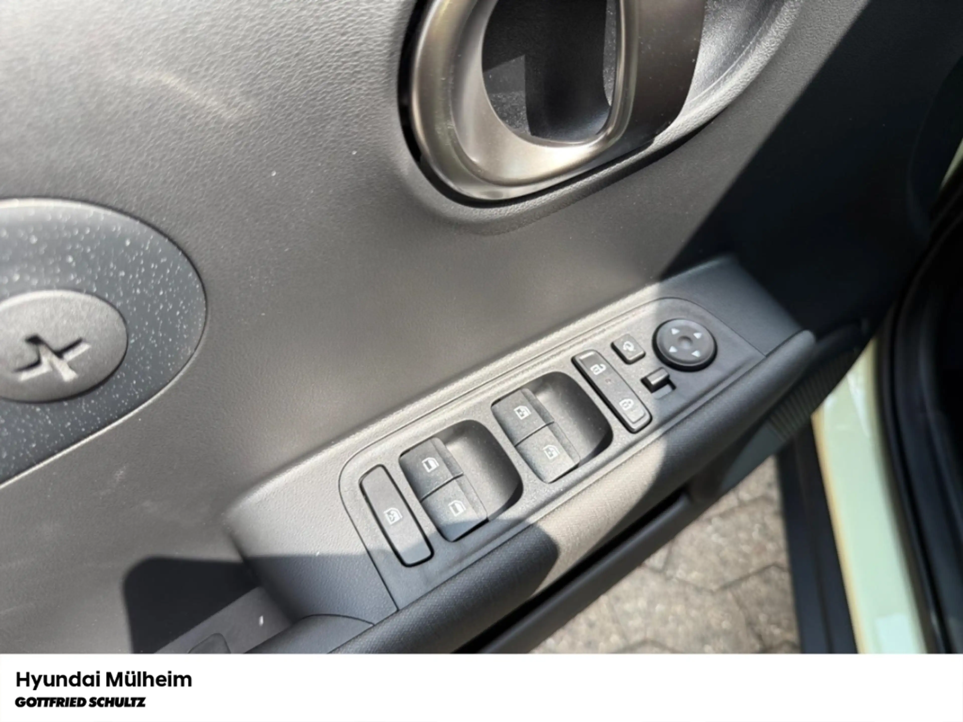 Hyundai Inster EV Trend 49 kWh (115 PS) Effizienz-Paket Rückfahrk — photo 9