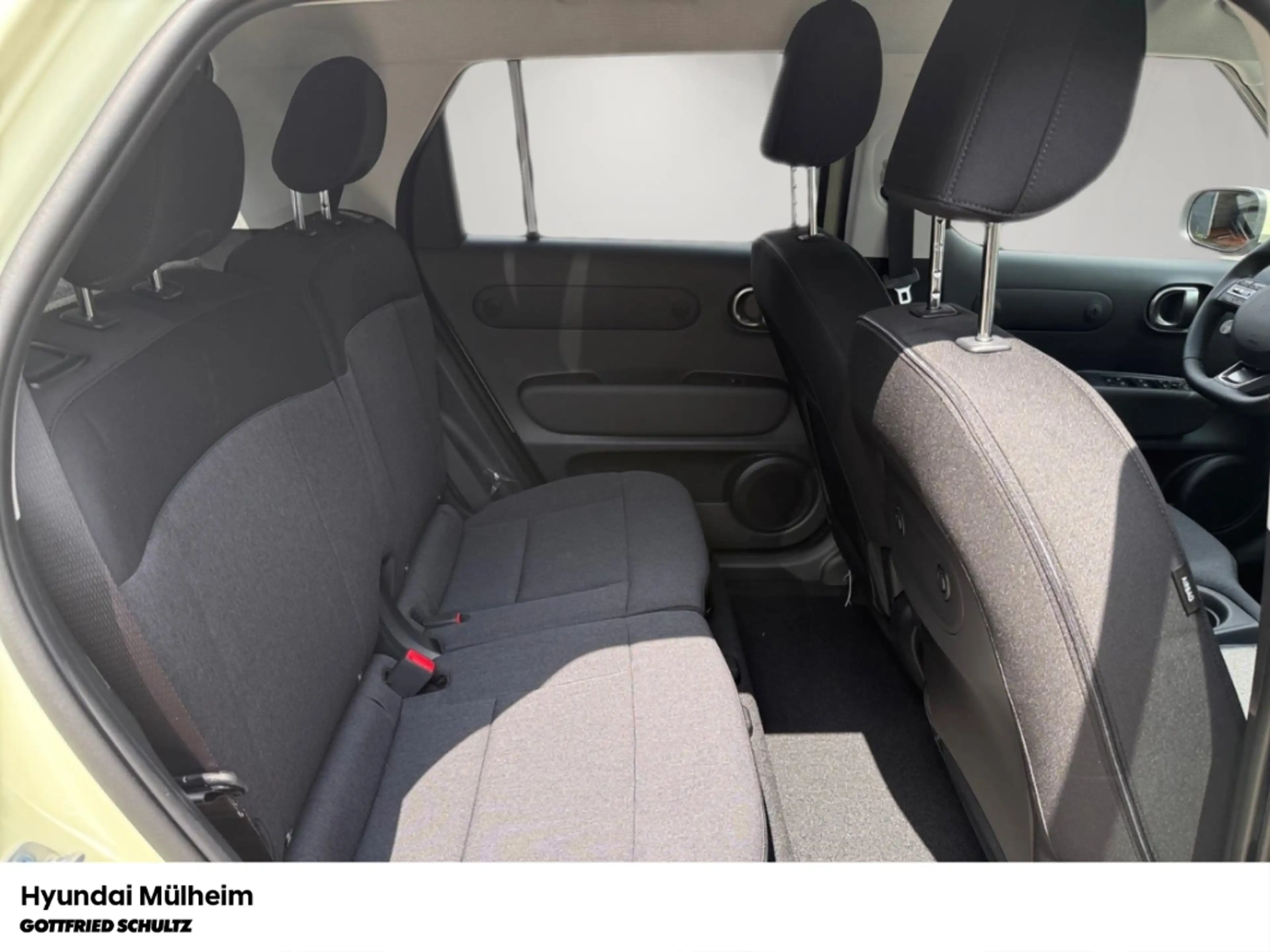 Hyundai Inster EV Trend 49 kWh (115 PS) Effizienz-Paket Rückfahrk — photo 6