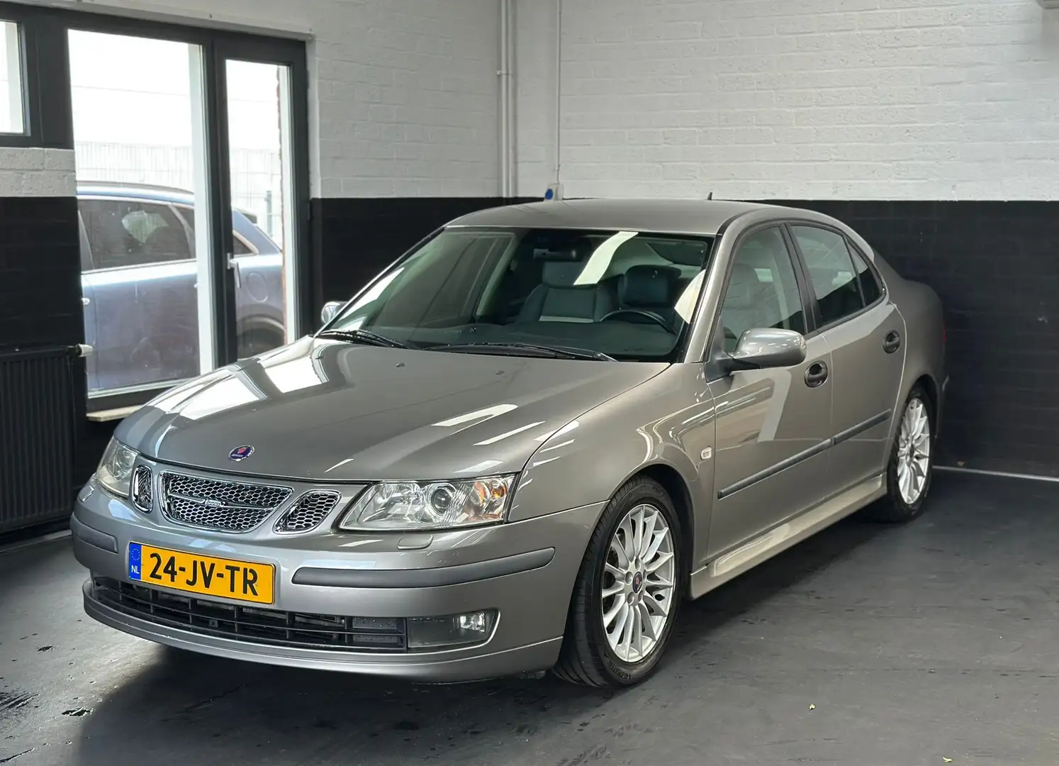 Saab 9-3 Sport Sedan 2.0t Sport Vector | NL Auto | 1/2 Leer Grijs - 2