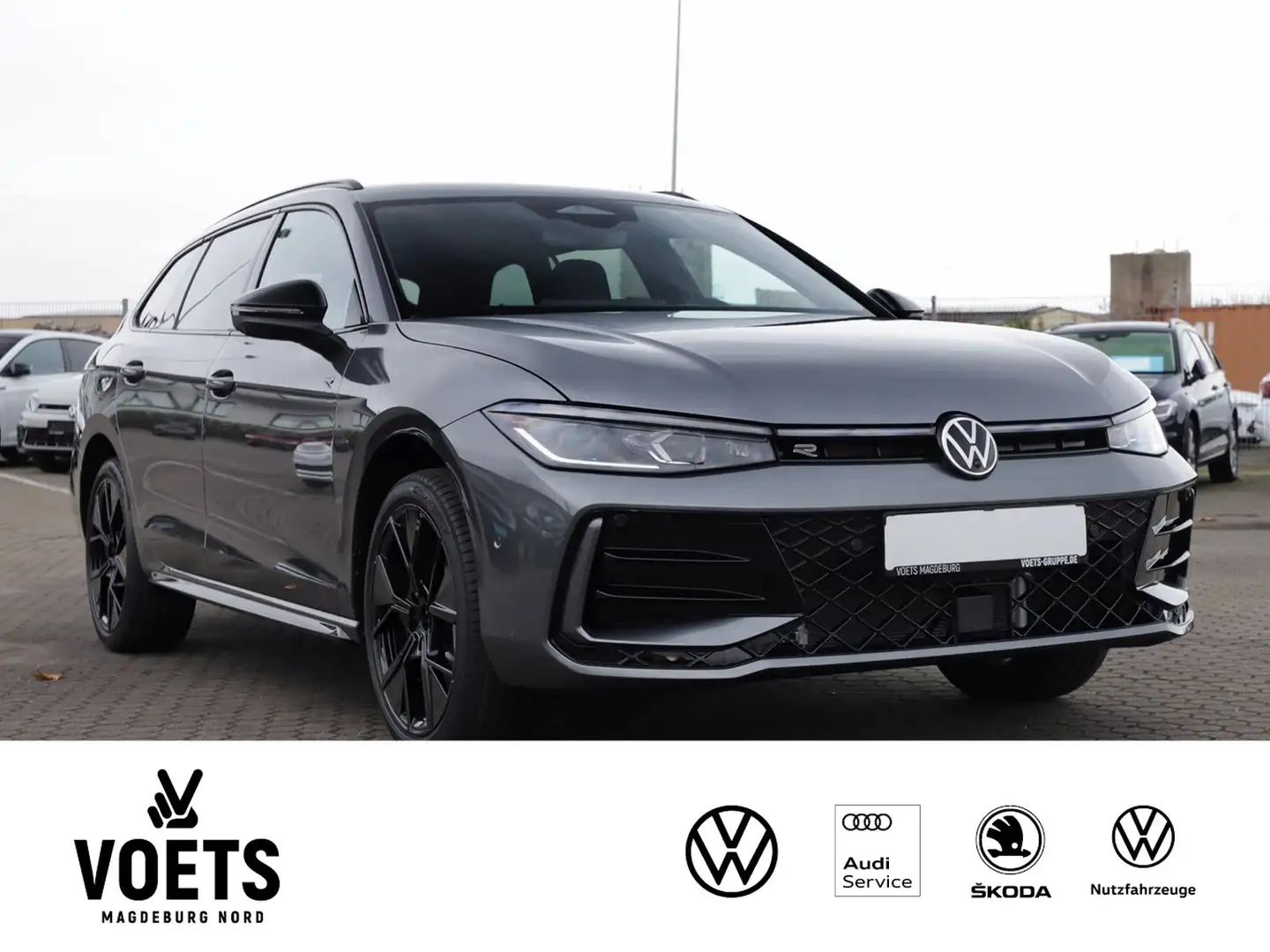 Volkswagen Passat 1,5 l eHybrid R-Line LED+NAVI+AHK+BLACK+ Grau - 2