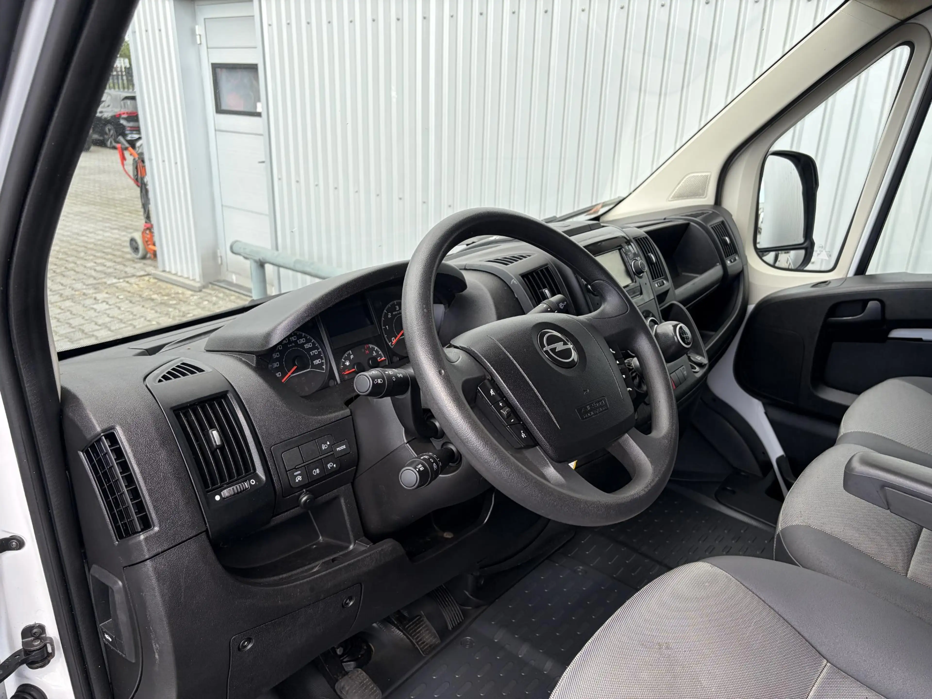 Opel Movano 2.2D 165 Zwaar L3H2 Edition*CAM*CRUISE*A/C*3-PERS* — photo 3