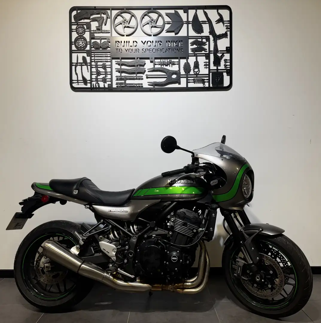 Kawasaki Z 900 Gris - 1