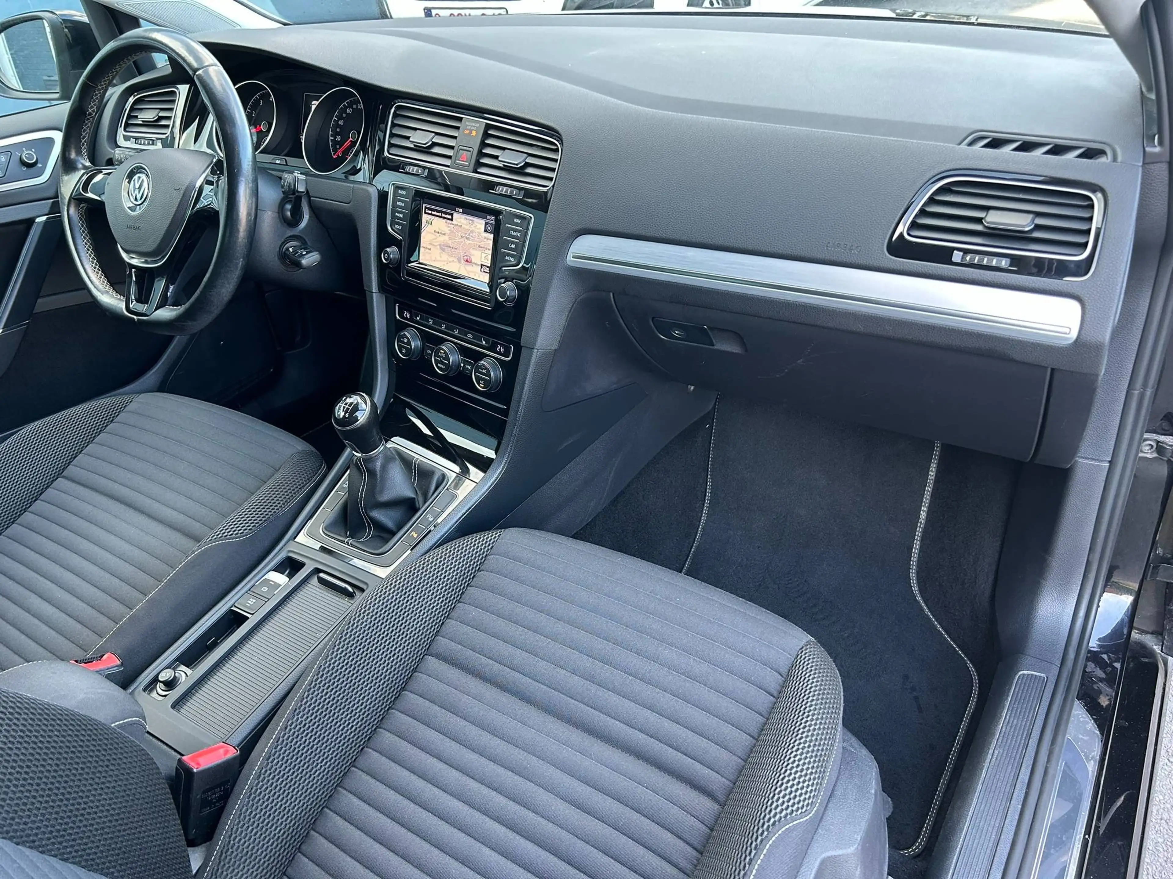 Volkswagen Golf VII 1.2 TSI CUP | GPS | Bluetooth | Cruise contole — photo 10